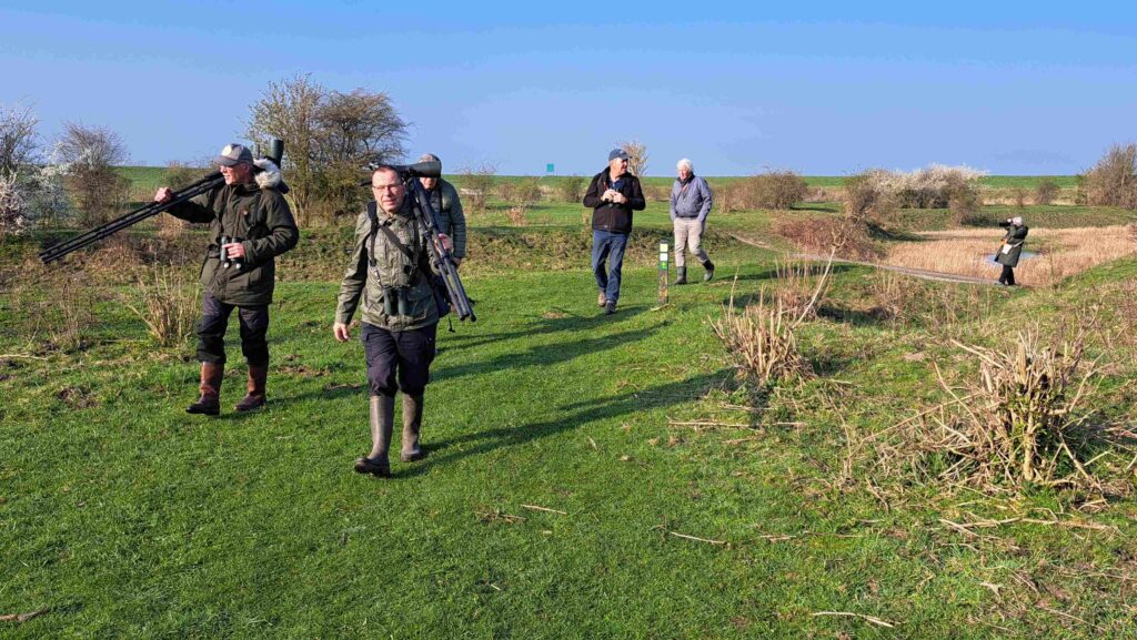 05 Kees - Opzoek naar vogels