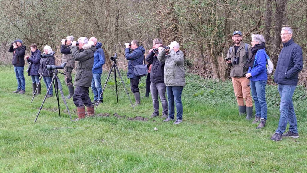 04 Matjes 260405 - Vogelkijkgroep - foto Kees