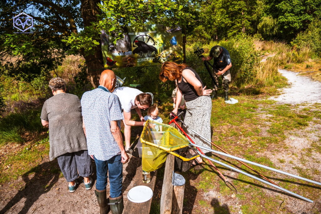 260523 Waterbeesten zoeken in Krogten week van biodiversiteit 10